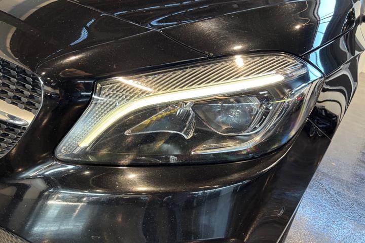 Sort Mercedes A200 fra 2016