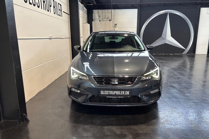 Grå Seat Leon fra 2020