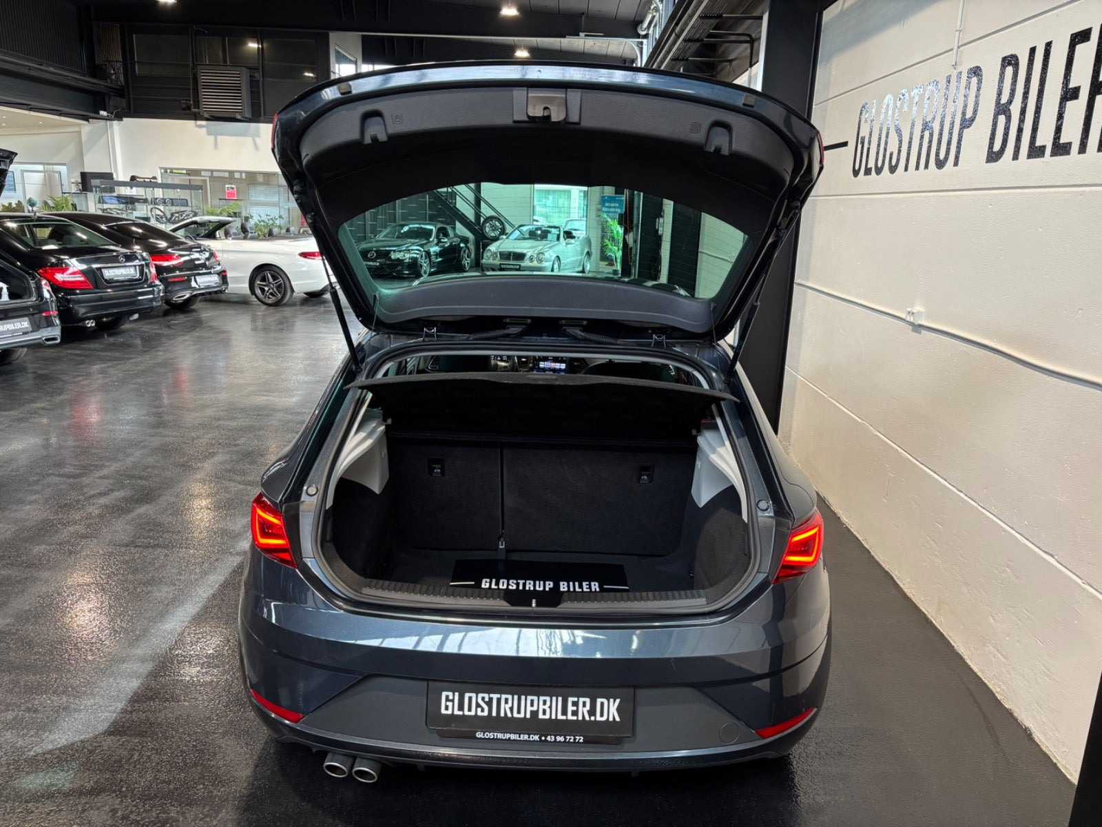 Grå Seat Leon fra 2020