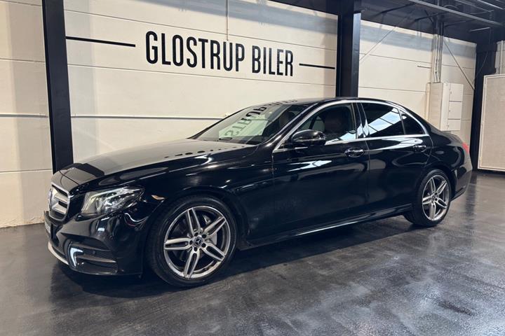 Sort Mercedes E220 d fra 2017