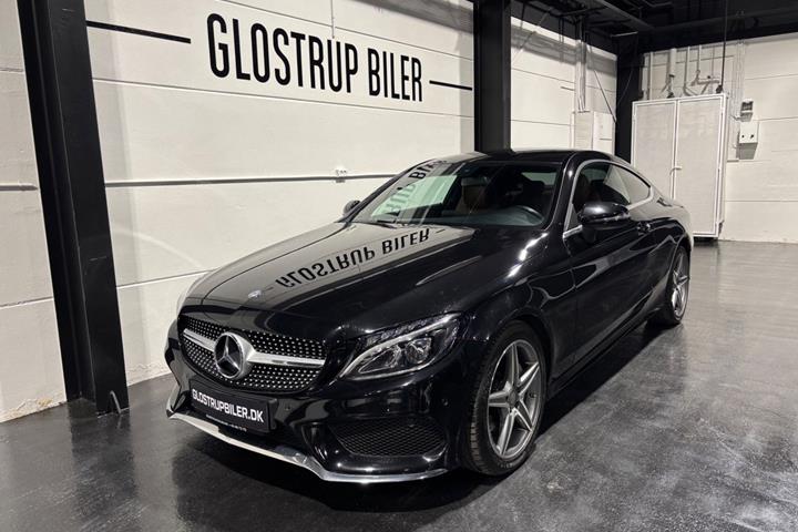 Sort Mercedes C180 fra 2016
