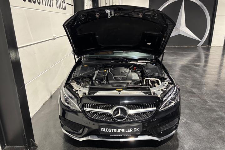 Sort Mercedes C180 fra 2016