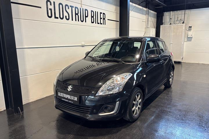 Sort Suzuki Swift fra 2015