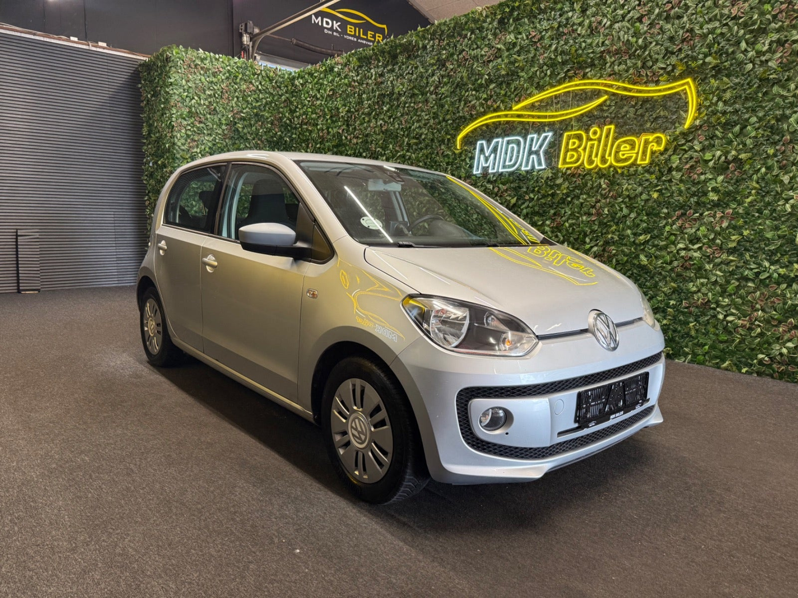 VW UP! 1,0 75 Cheer Up! BMT