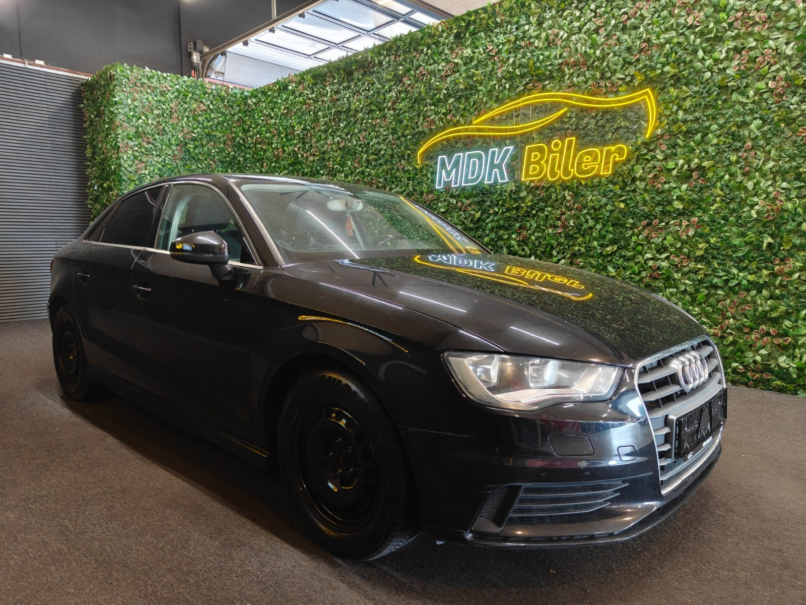 Audi A3 1,6 TDi 110 Ultra Attraction