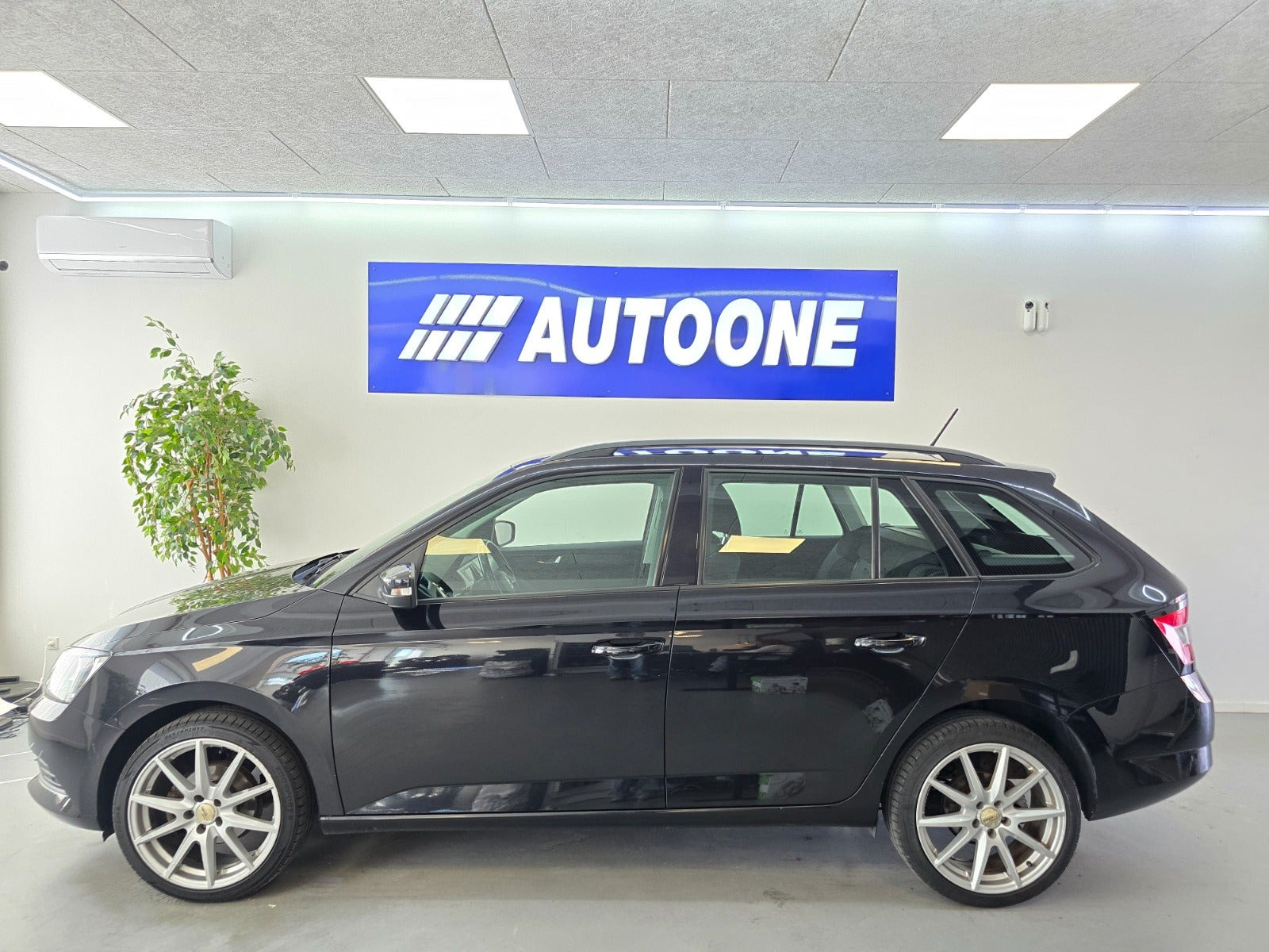 Sort Skoda Fabia fra 2018