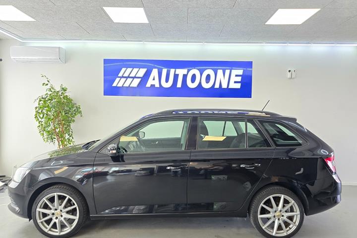 Sort Skoda Fabia fra 2018
