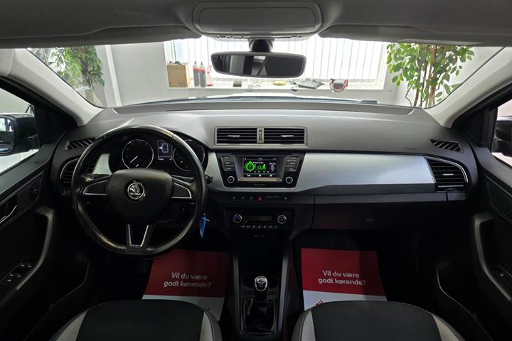 Sort Skoda Fabia fra 2018