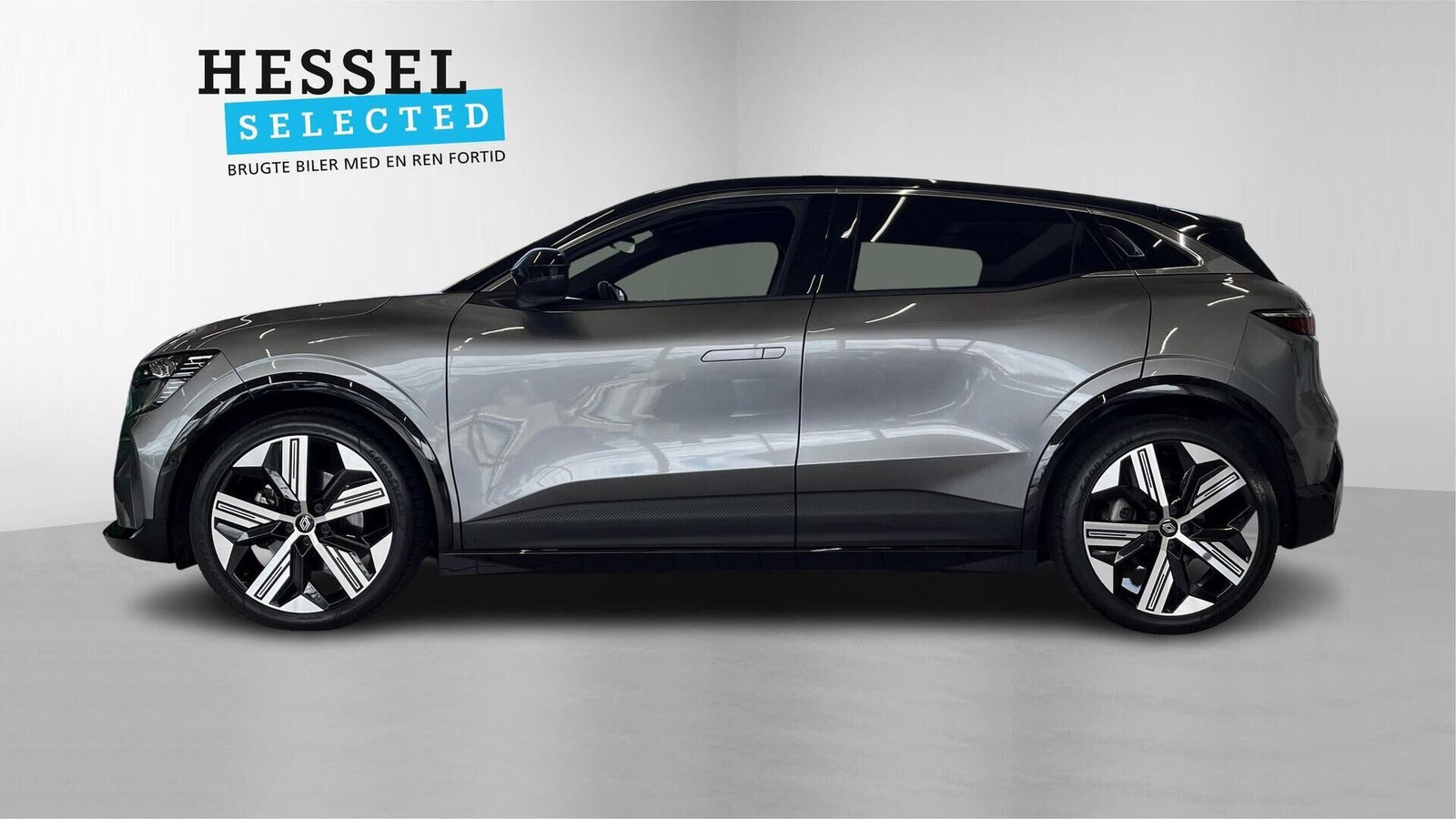 Grå Renault Megane E-Tech fra 2025