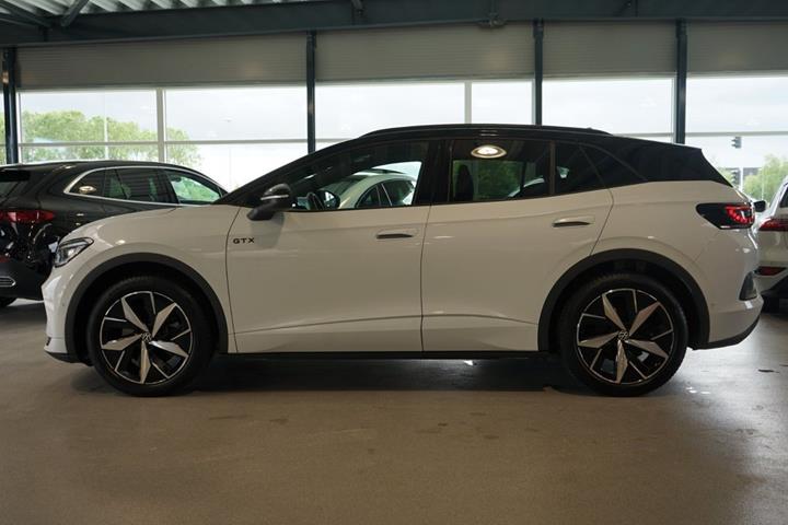 Hvid VW ID.4 fra 2023