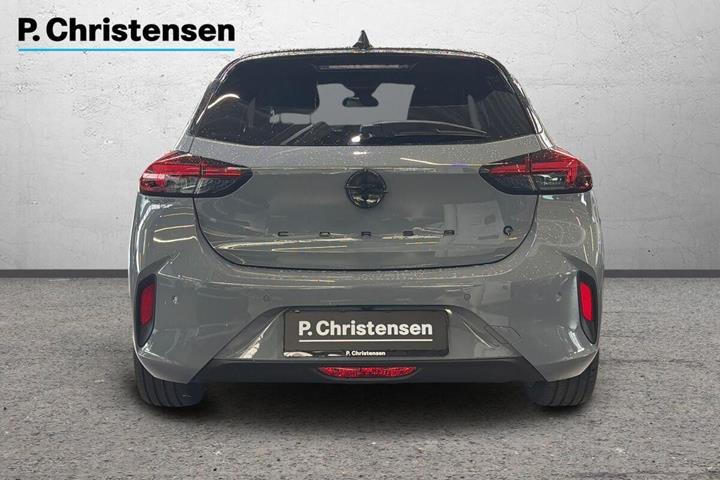 Sort Opel Corsa-e fra 2024
