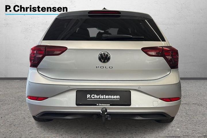 Sølv VW Polo fra 2023