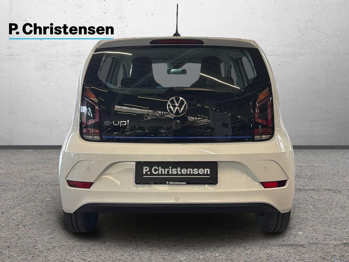 Hvid VW E-UP! fra 2021