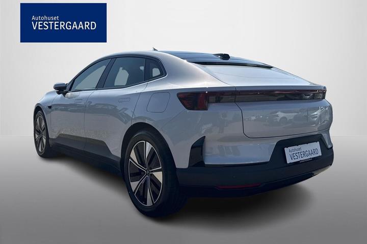 Hvid Polestar 4 fra 2026