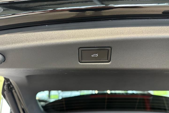 Sort VW ID.7 fra 2025