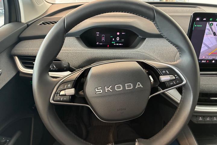 Grøn Skoda Enyaq fra 2026