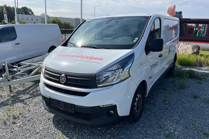 Hvid Fiat Talento fra 2018