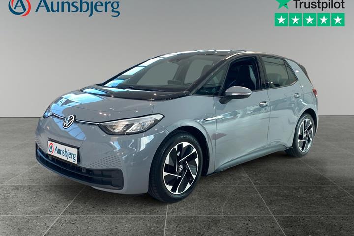 Grå VW ID.3 fra 2022 set udefra