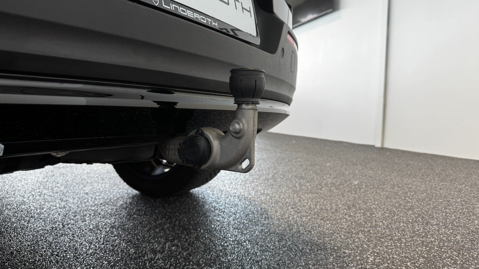 Sort Volvo XC40 fra 2023