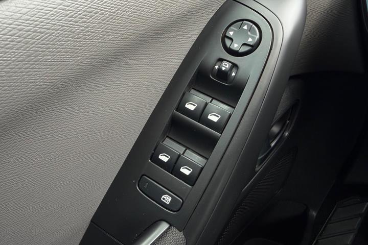 Sølv Citroën Grand C4 Picasso fra 2018