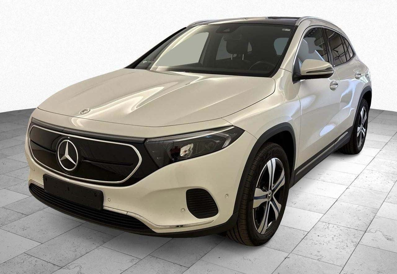 Hvid Mercedes EQA250 fra 2023