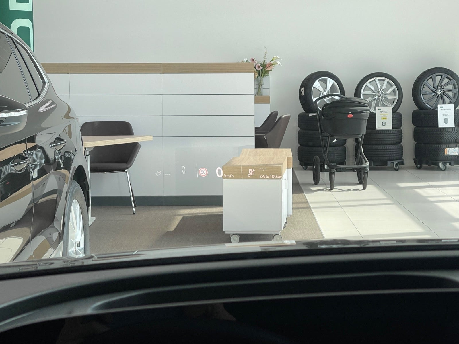 Sort Skoda Elroq fra 2026