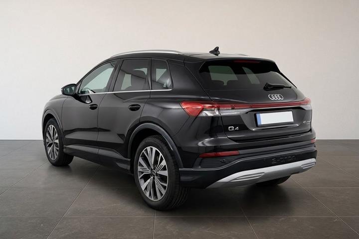 Sort Audi Q4 fra 2023