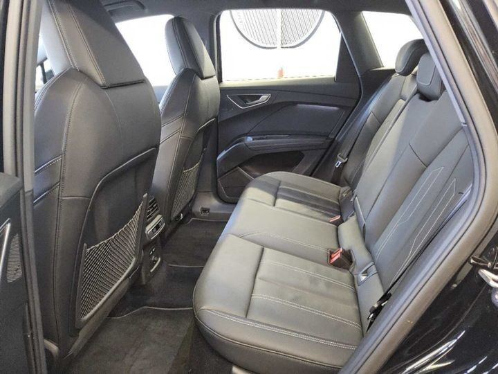 Sort Audi Q4 fra 2023