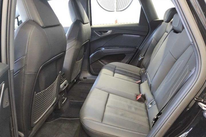 Sort Audi Q4 fra 2023