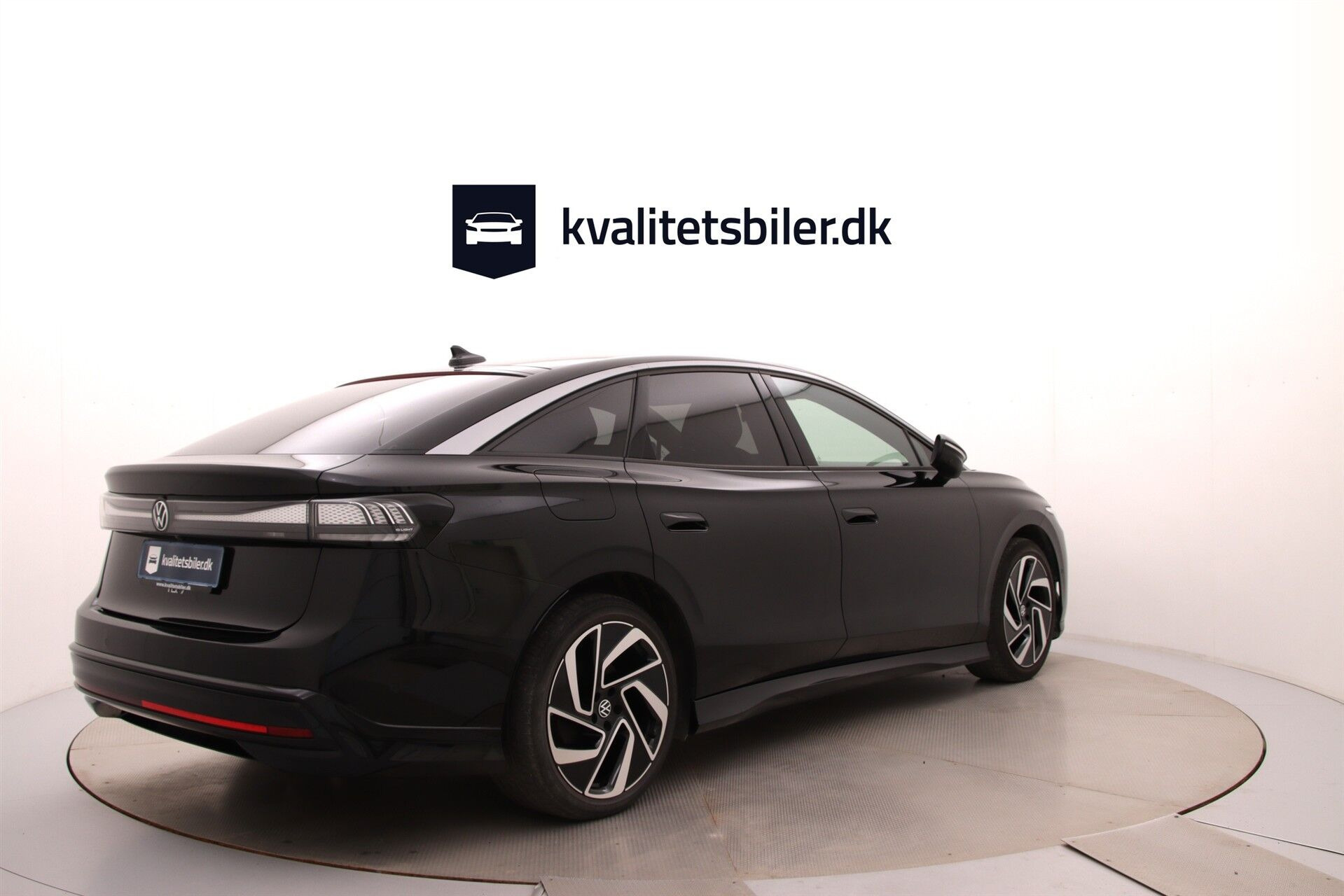 Sort VW ID.7 fra 2023