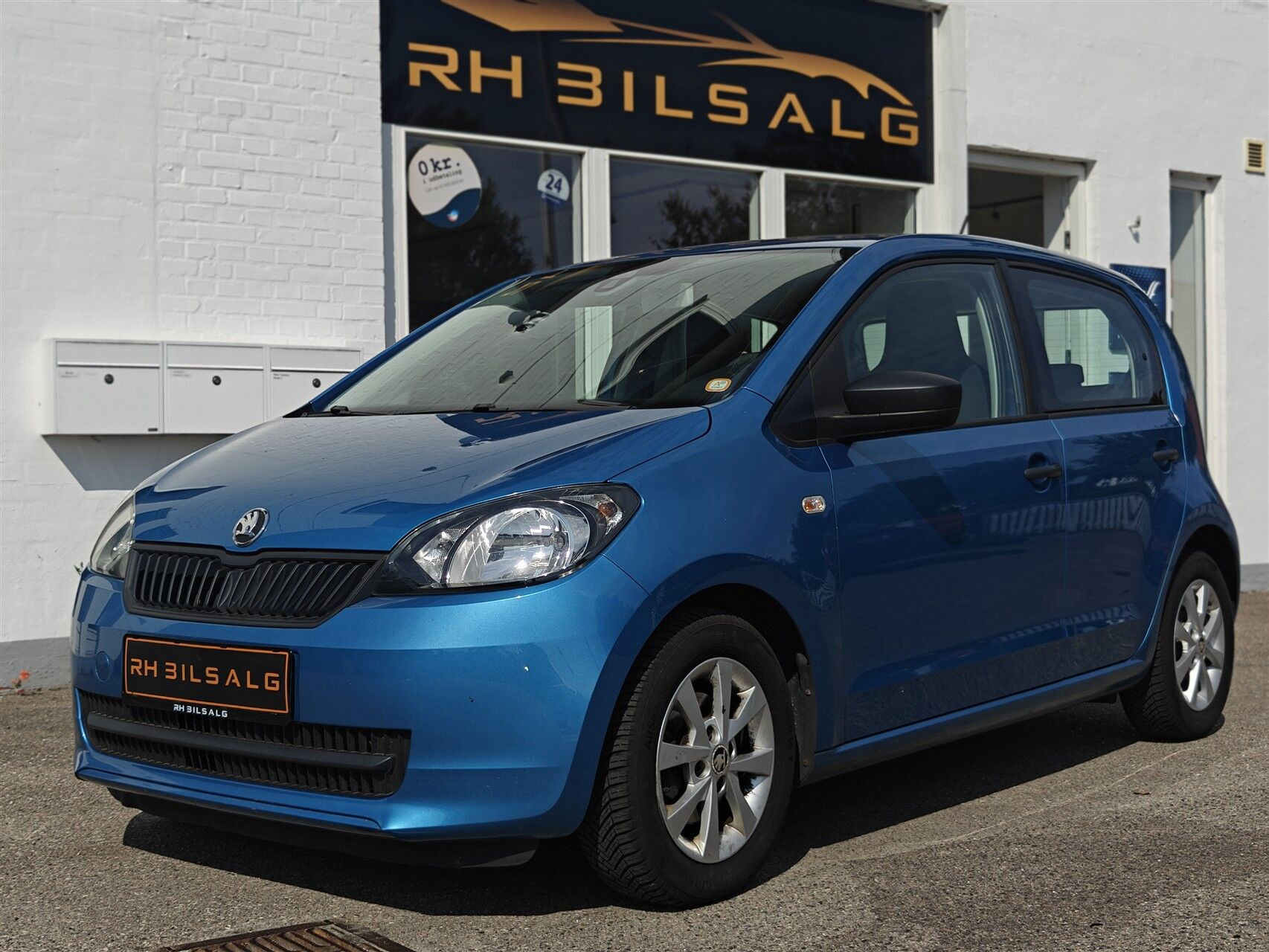 Blå Skoda Citigo fra 2016