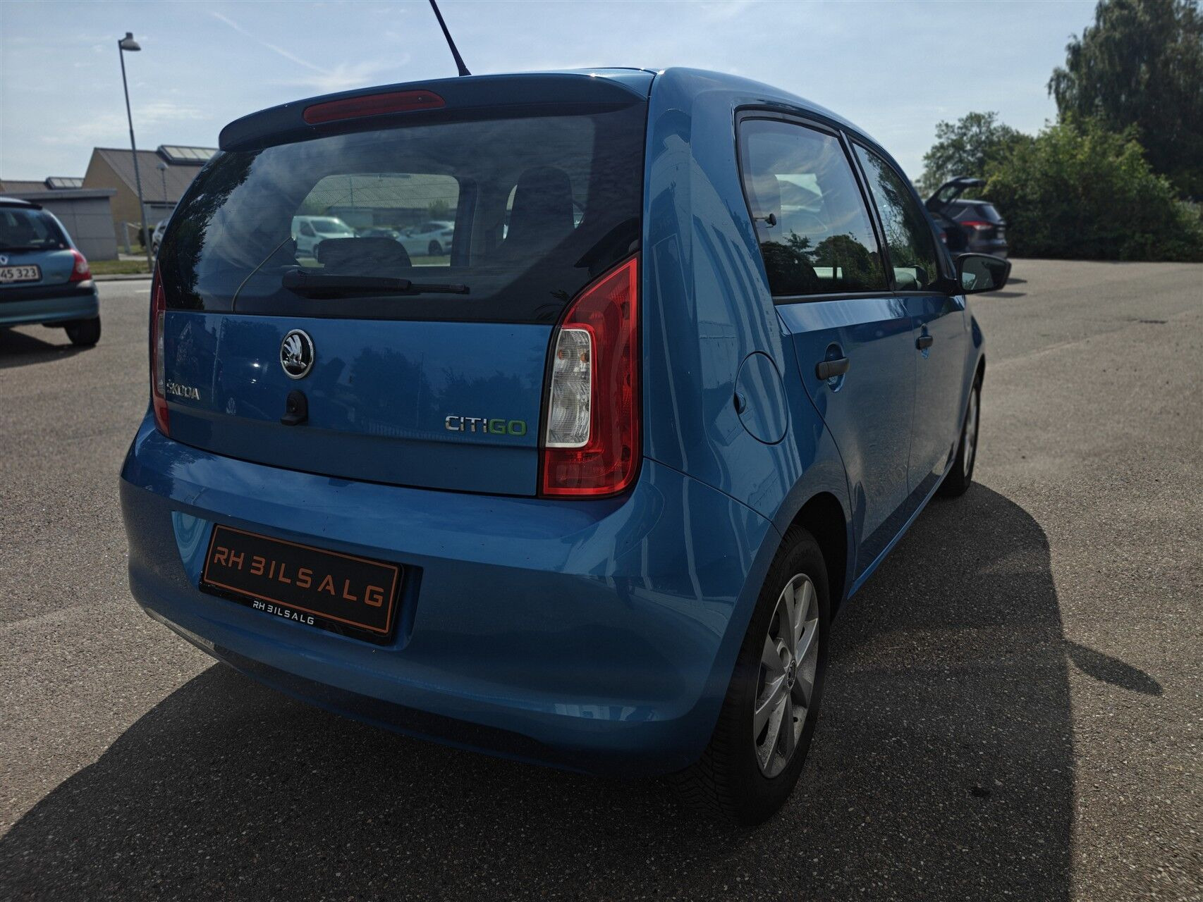 Blå Skoda Citigo fra 2016