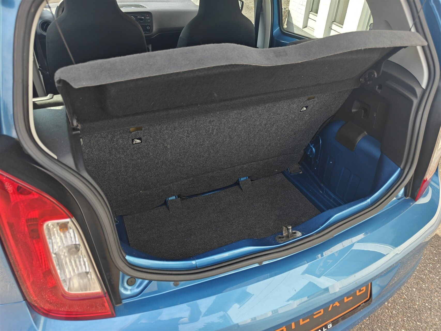 Blå Skoda Citigo fra 2016