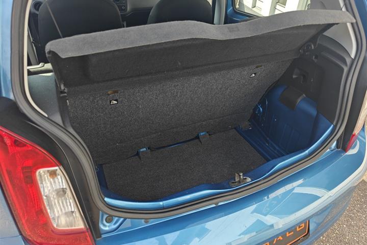Blå Skoda Citigo fra 2016