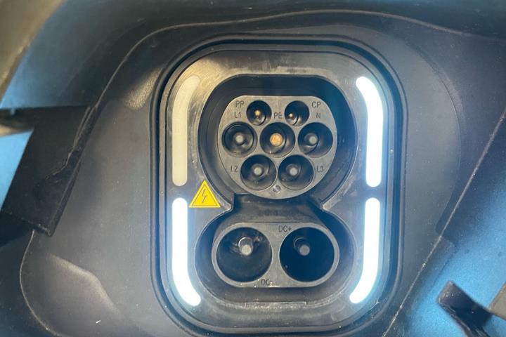 Hvid MG MG4 Electric fra 2023