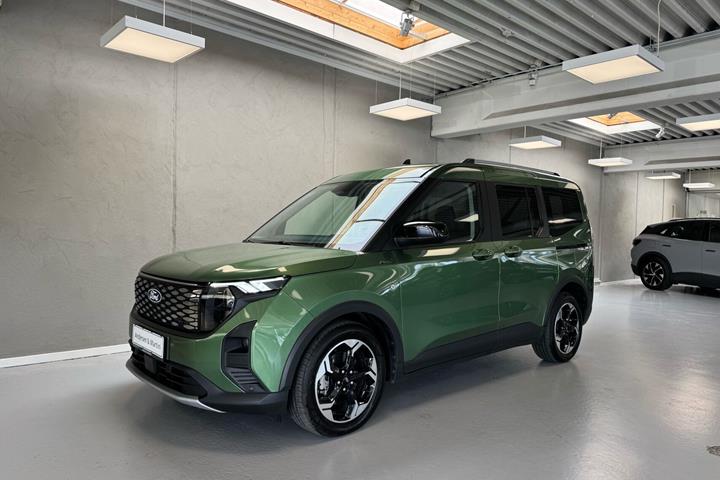 Grøn Ford E-Tourneo Courier fra 2025