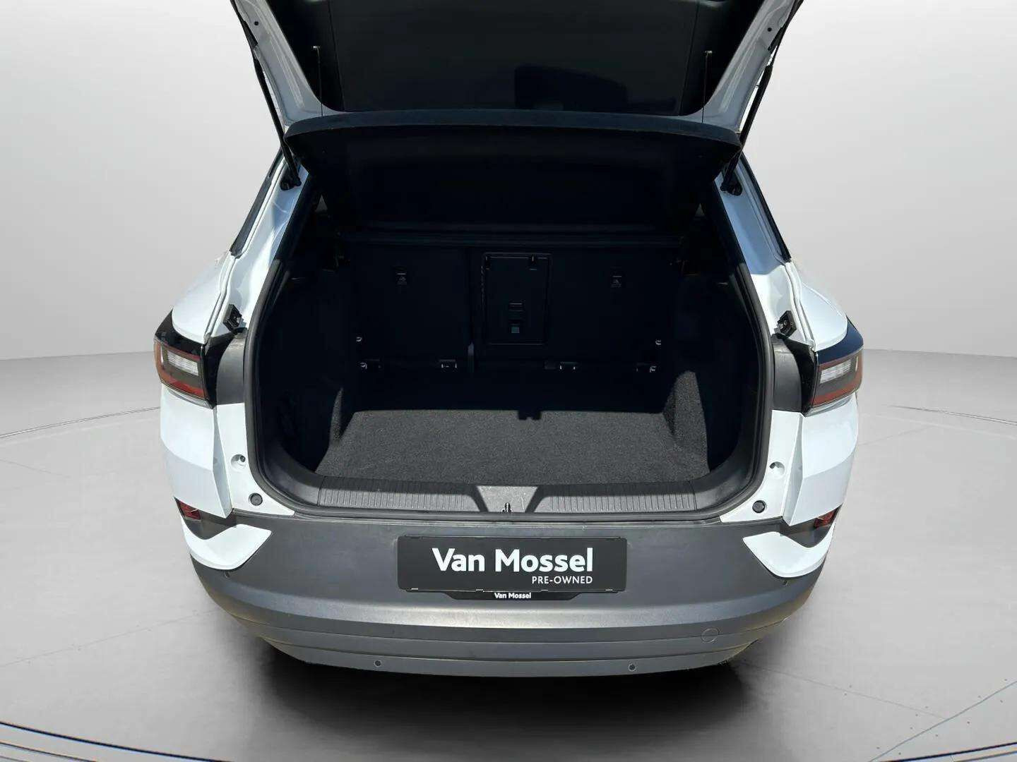 Hvid VW ID.4 fra 2023
