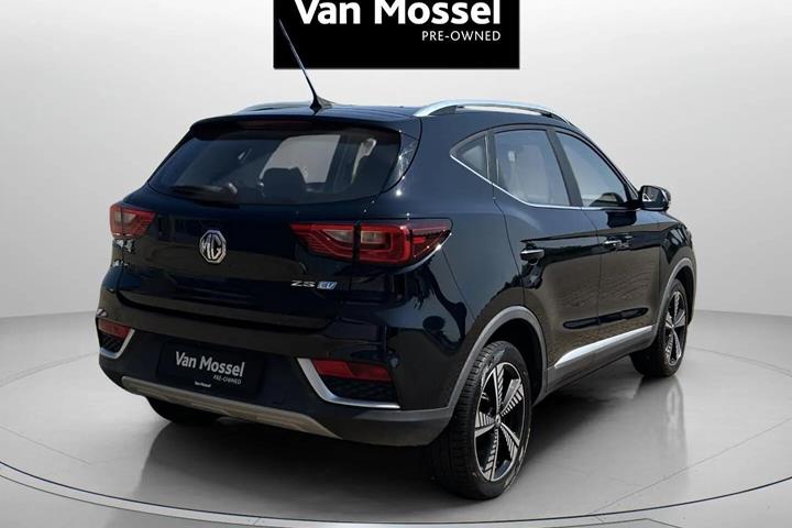 Sort MG ZS EV fra 2020