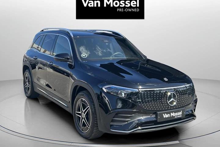 Sort Mercedes EQB 250+ fra 2025