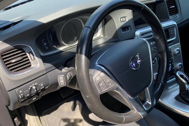 undefined Volvo V60 fra 2017