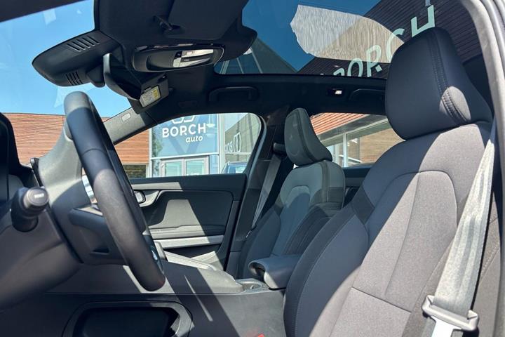 Beige Polestar 2 fra 2021