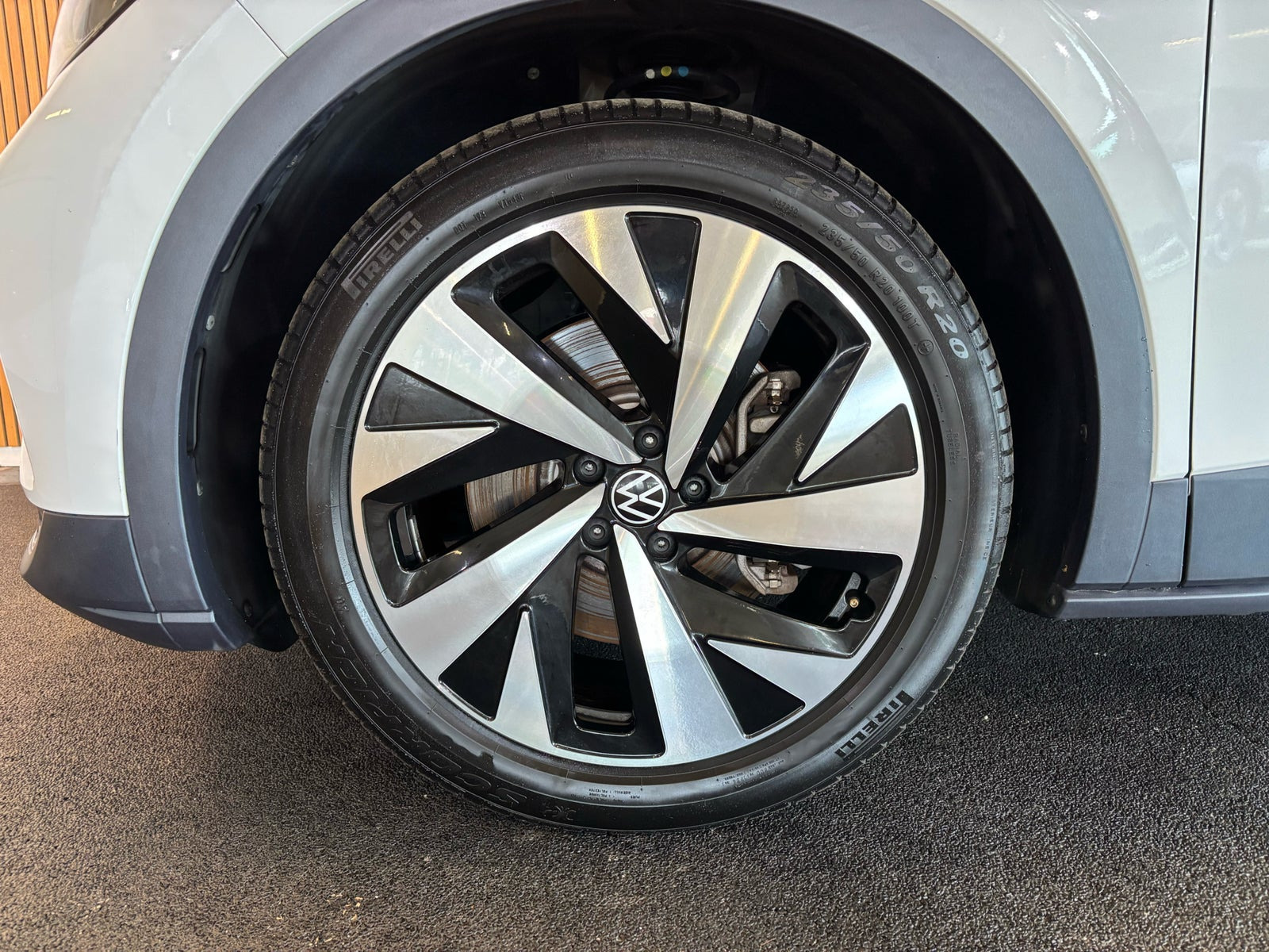 Hvid VW ID.4 fra 2022