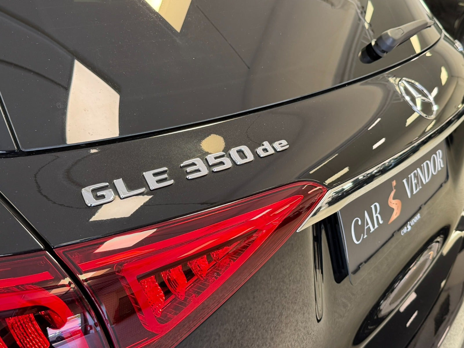 Sort Mercedes GLE350 de fra 2021