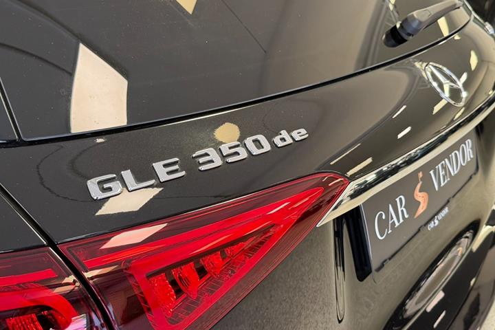 Sort Mercedes GLE350 de fra 2021