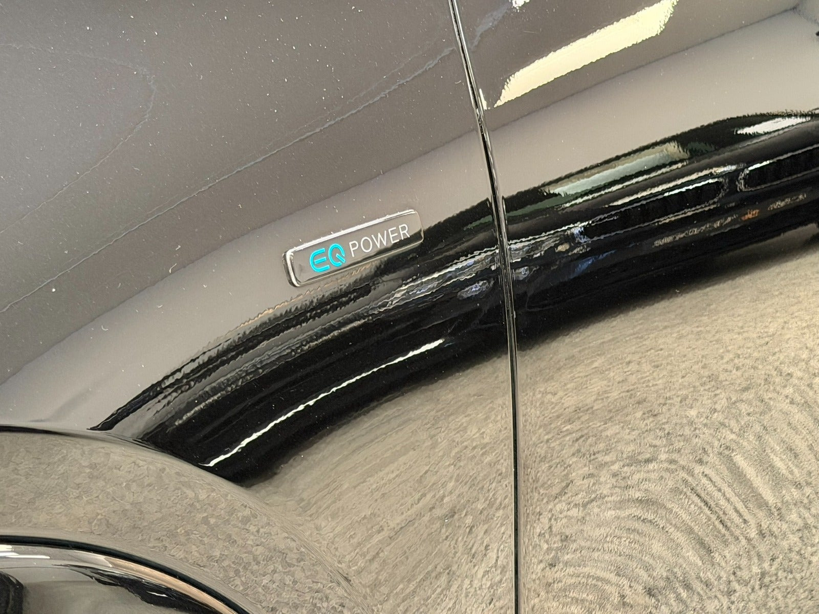 Sort Mercedes GLE350 de fra 2021