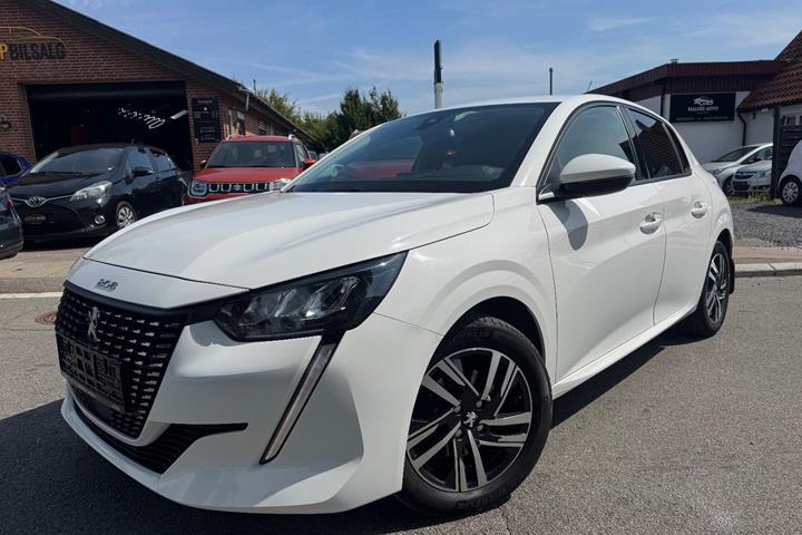 undefined Peugeot 208 fra 2021 set udefra