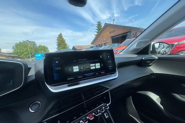 undefined Peugeot 208 fra 2021
