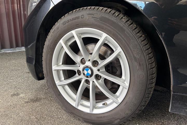 Sort BMW 118i fra 2018