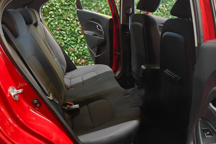 undefined Kia Rio fra 2012