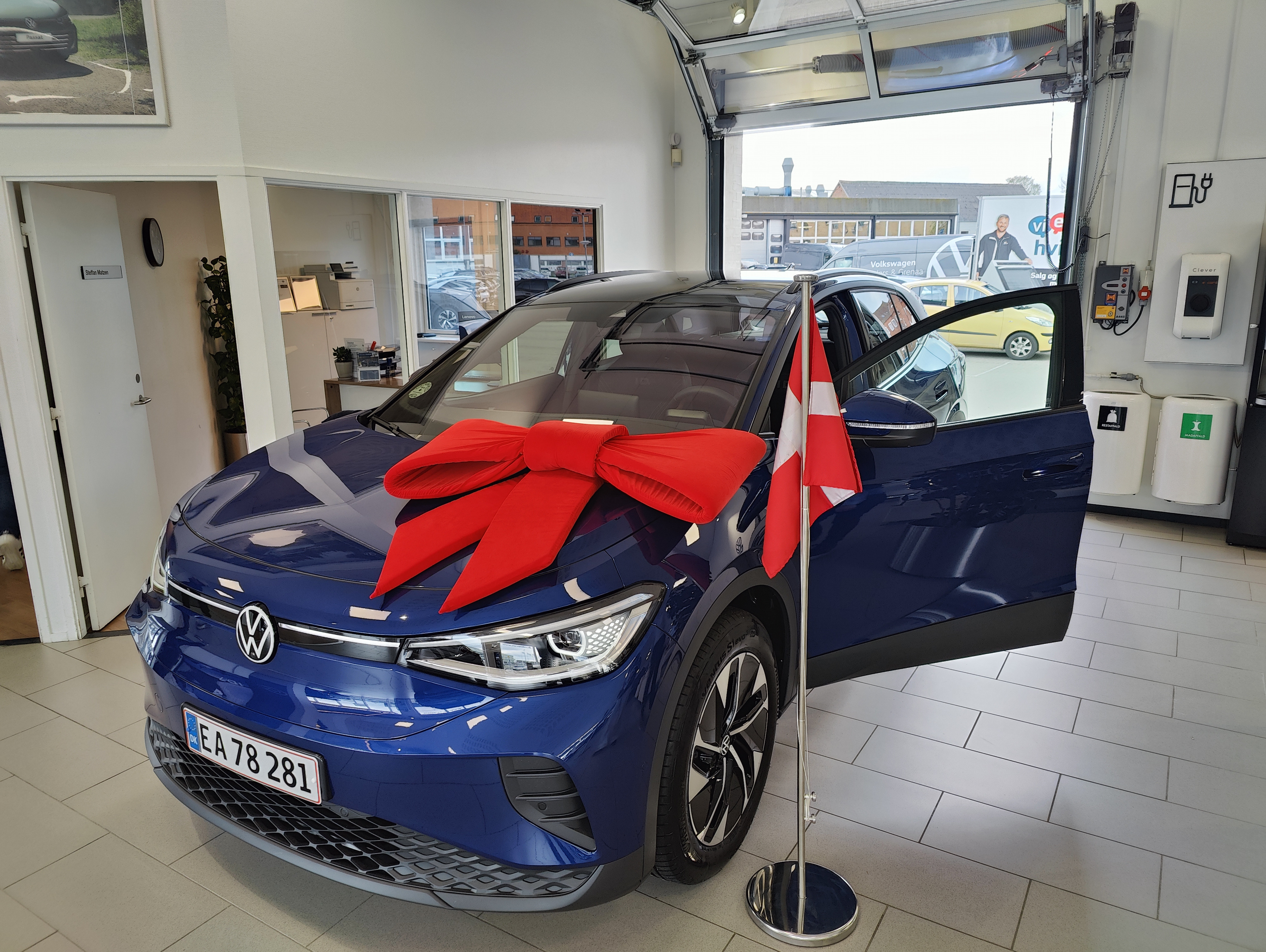 Blå VW ID.4 fra 2024